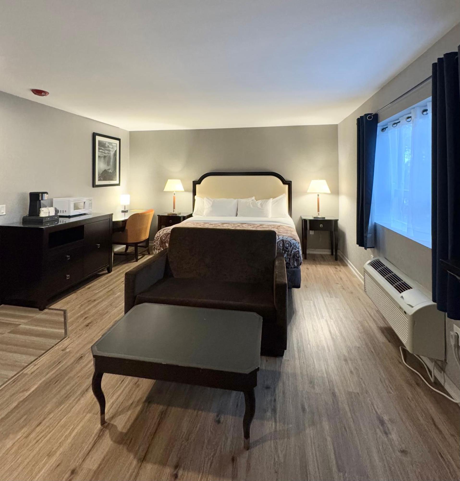 Big Bird Inn Wawa, Surestay Collection By Best Western ภายนอก รูปภาพ